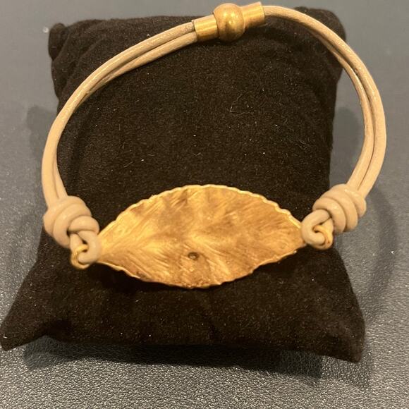 Golden Leaf & Tan Leather Band Bracelet with Metallic Clasp - Picture 1 of 4